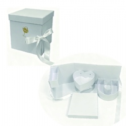 HF121619 Rotating Monogram I Love You Flower Gift Box